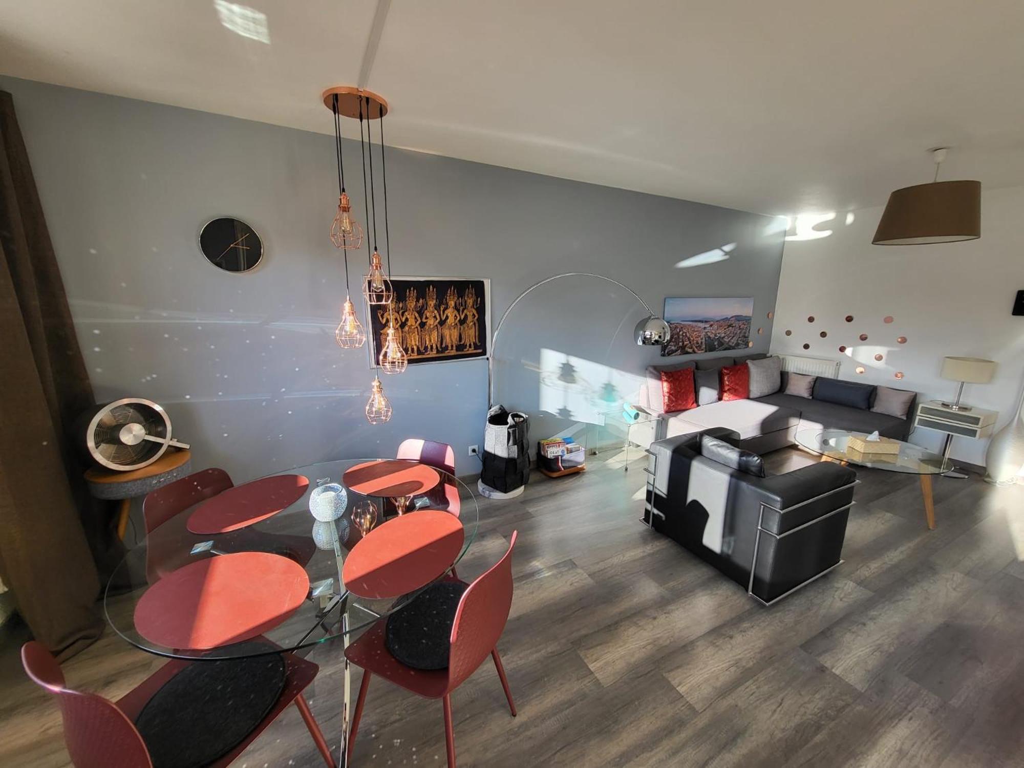 Tichnich Appartement - 2 Bedrooms - 1 Min Away From Train Station Annemasse Kültér fotó